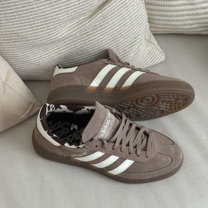 Handball Spezial Chalky Brown Cow Print